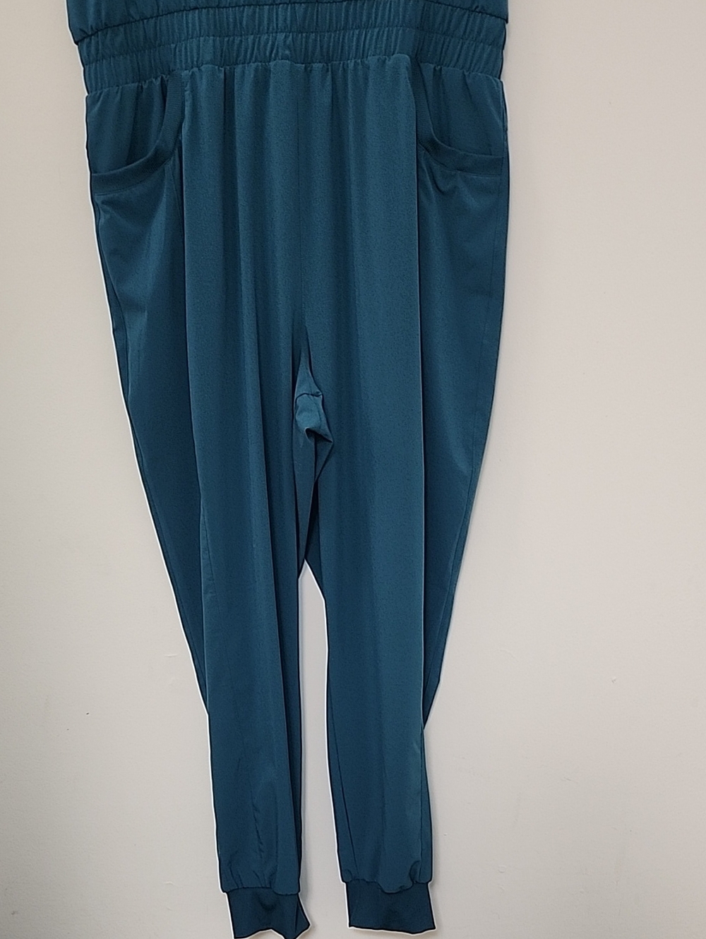 Kuhl Vantage JumpsuitLightweight and packable built for busy days Size XL - Picture 10 of 16